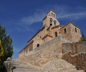 yapboz Romanesk kilise taş yapılı